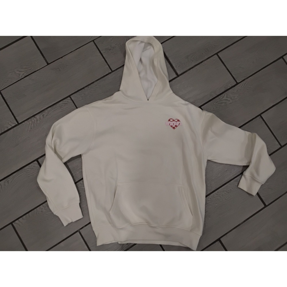 White Fox Boutique Heart Graphic Hoodie Cream Pullover Sweatshirt WHTFX Logo-M/L